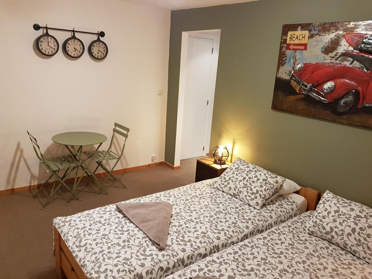 Saint-Gilles B&B Brigitte & Alain מראה חיצוני תמונה